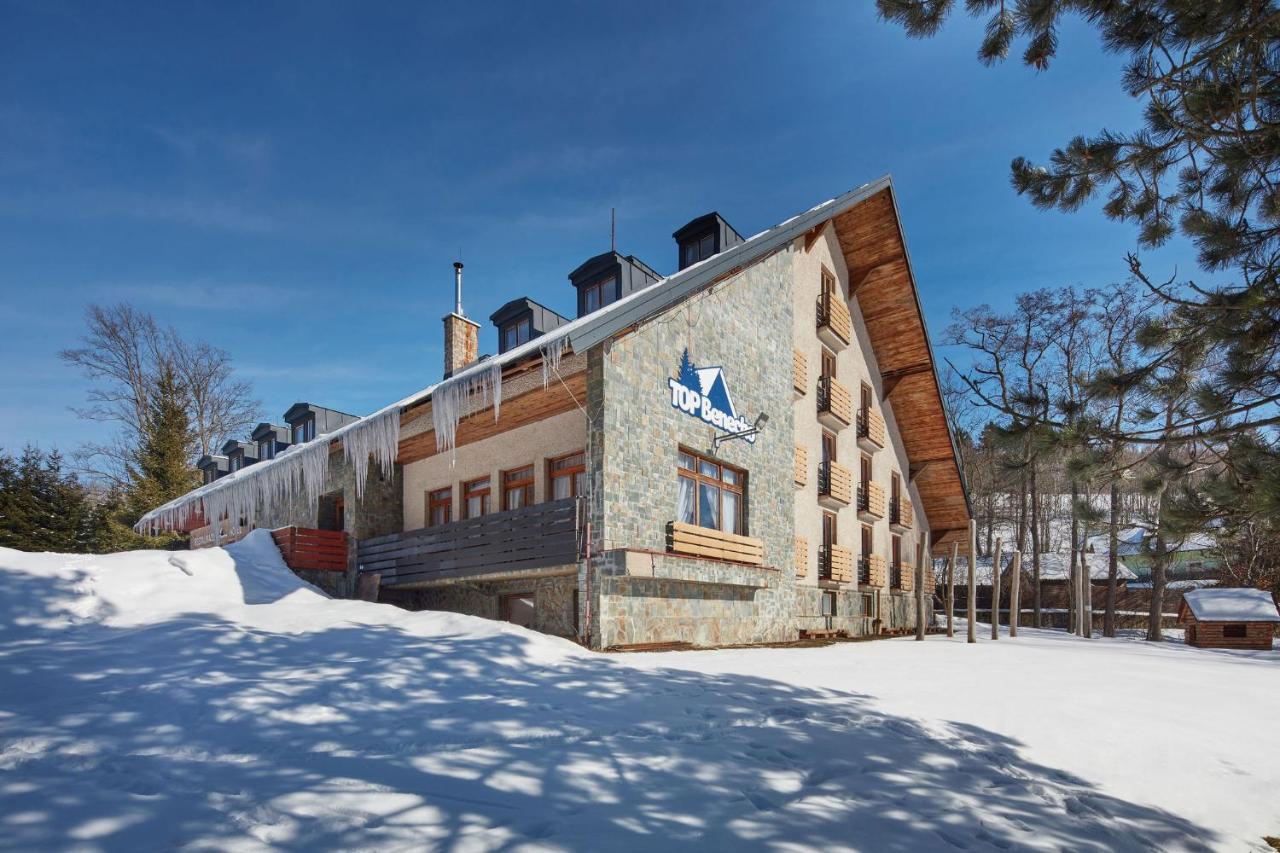 Profamily Hotel Top Benecko Buitenkant foto