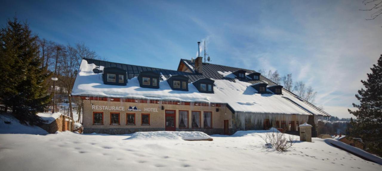 Profamily Hotel Top Benecko Buitenkant foto